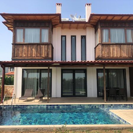 קס Derya Beach Agullu Villa 4 מראה חיצוני תמונה