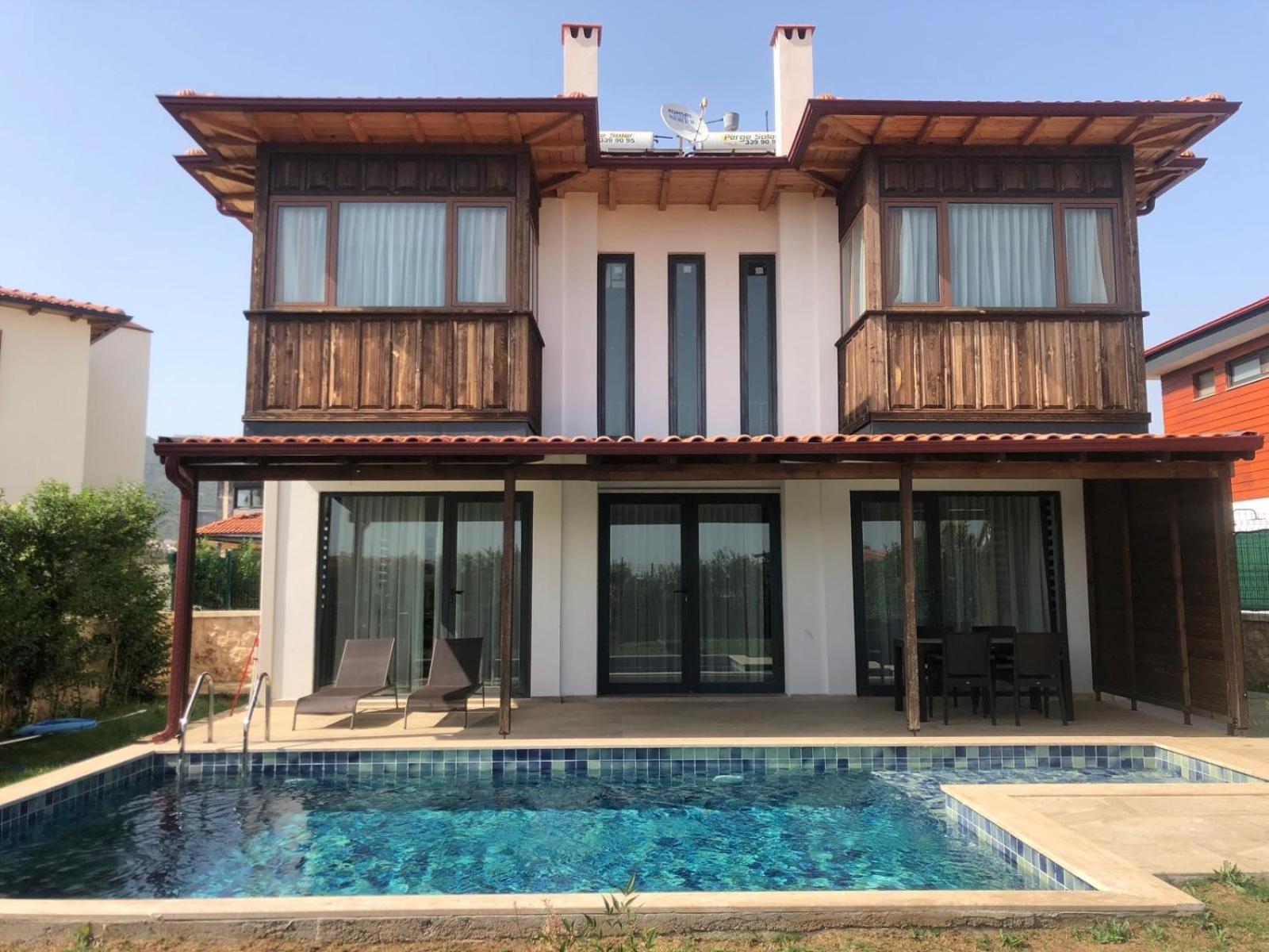 קס Derya Beach Agullu Villa 4 מראה חיצוני תמונה